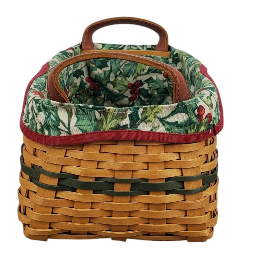 LONGABERGER 2002 Christmas Traditions Basket w/ Liner & Plastic Protector